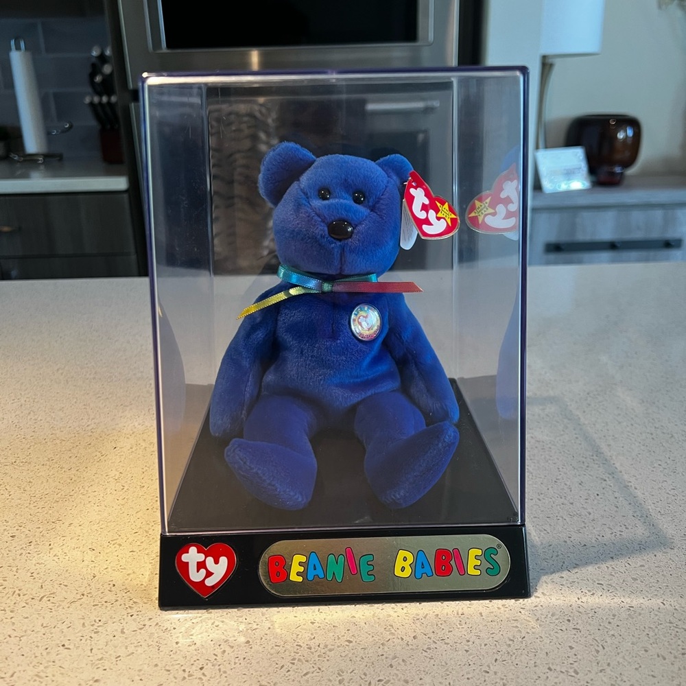 RARE!! Clubby Beanie Baby 1998 Version Mint Condition, in Collector’s Box! - Picture 2 of 10
